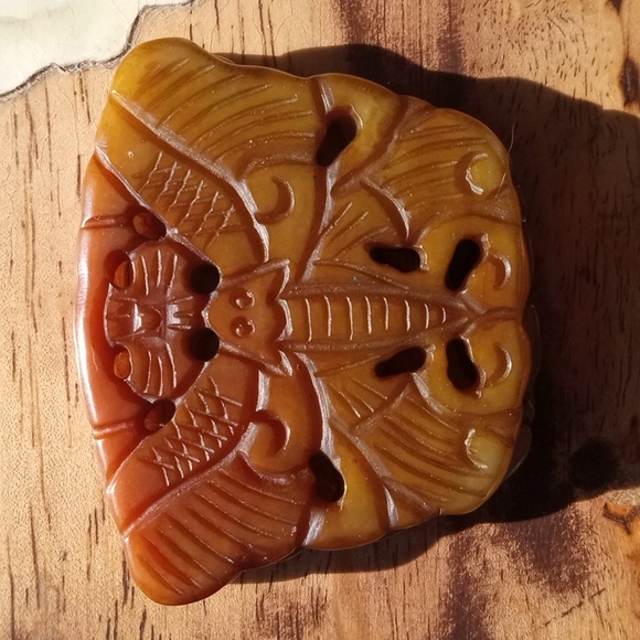 Jade Handcarved Very Vintage Set Two Butterfly/Moth Asian - Picture 8 of 9
